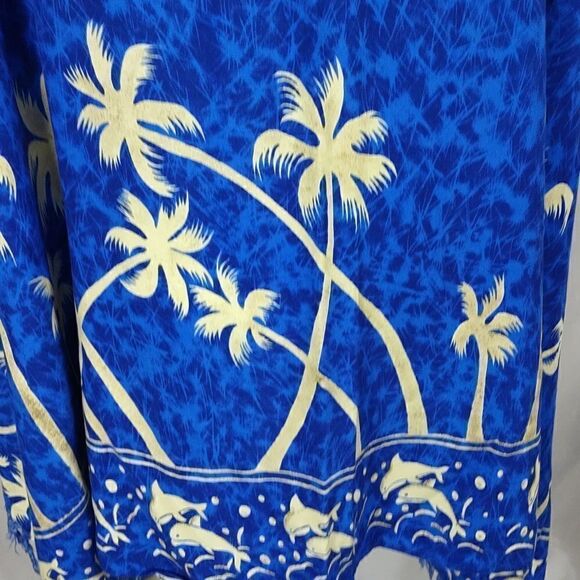 CoCoWalk Blue Dolphin Sarong  - Picture 6 of 6